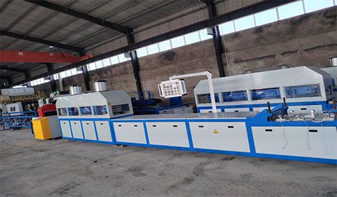 工廠利用玻璃鋼拉擠設(shè)備開(kāi)發(fā)新產(chǎn)品的策略與實(shí)踐