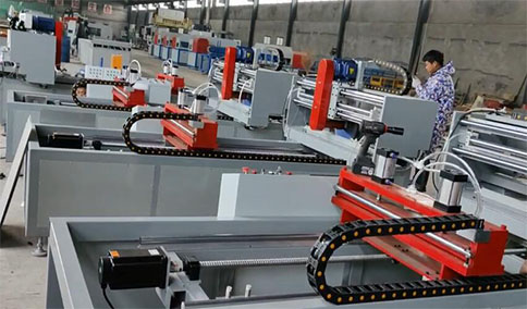 從原材料到成品:玻璃鋼拉擠設(shè)備工藝全流程揭秘